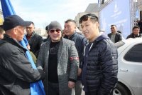”Бүх ард түмний эв нэгдэл цуглаан” Говь-Алтай, Дархан хотуудад үргэлжлэх аж