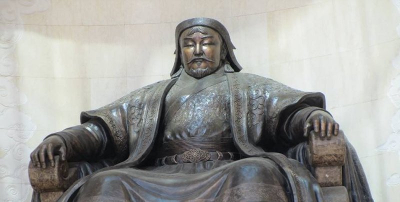 Чингис хааны нэр ба хөрөг зургыг үйлчилгээний ажилд ашиглахыг хуулиар хориглов