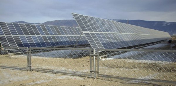 Дархан-Уул аймагт 10 МВТ-ын хүчин чадалтай нарны цахилгаан станц барина