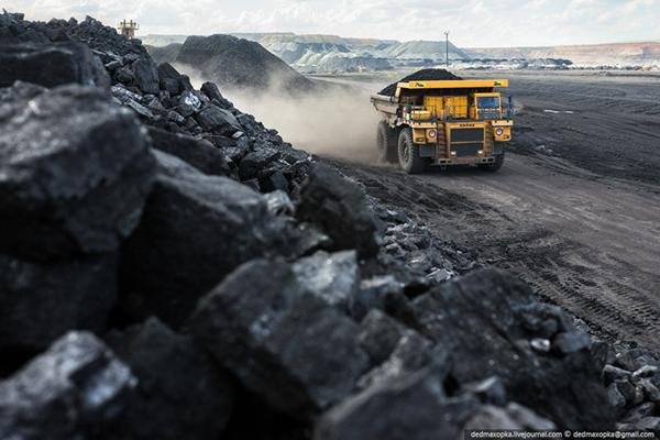 Монголын бас нэгэн нүүрсний том ордыг ирэх оноос ашиглаж эхэлнэ