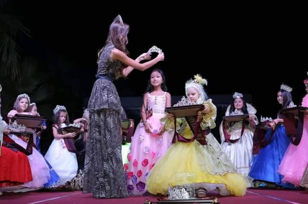 "Little princess of the globe" тэмцээнд дарханы бяцхан мисс түрүүлжээ