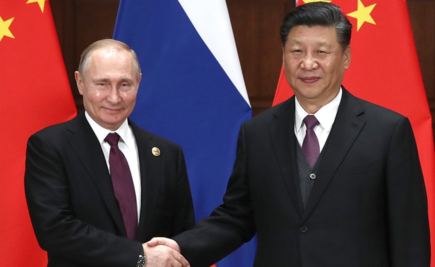 Хятад, Оросын удирдагчид 30 орчим хэлэлцээрт гарын үсэг зурна